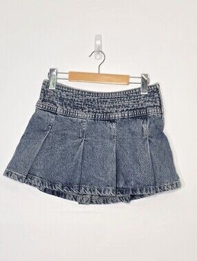 Garage Denim Pleaded Mini Jean Skirt Shorts 100% Cotton Zipper Side Size XS
